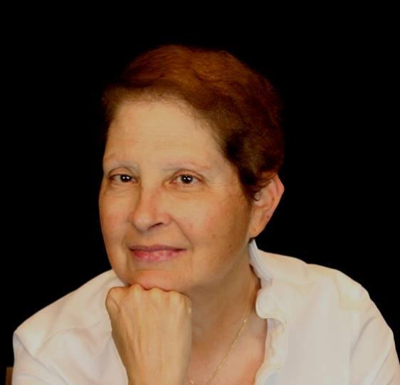 Dr Leslie Gruis